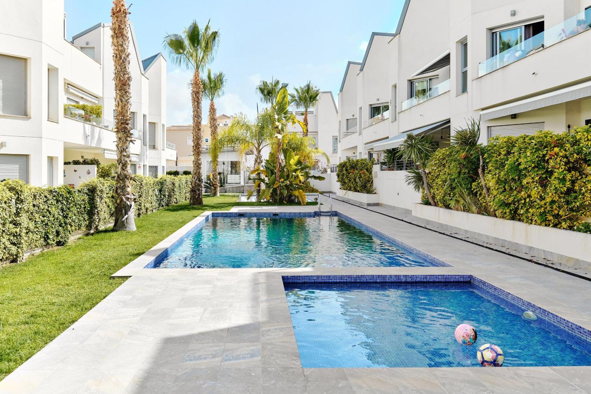 Apartamento Villa Amalia Torrevieja Exteriör bild